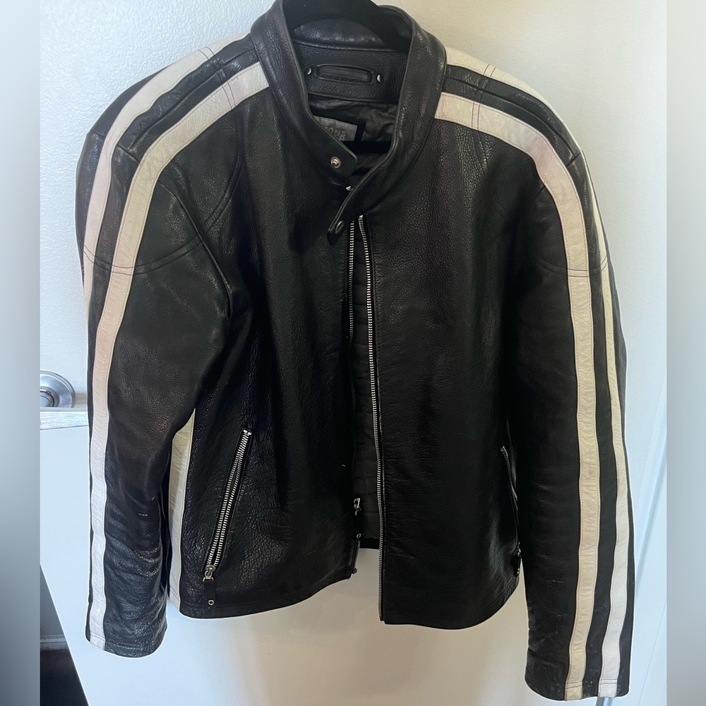 Wilson’s Genuine Leather Motorcycle Jacket Men’s M